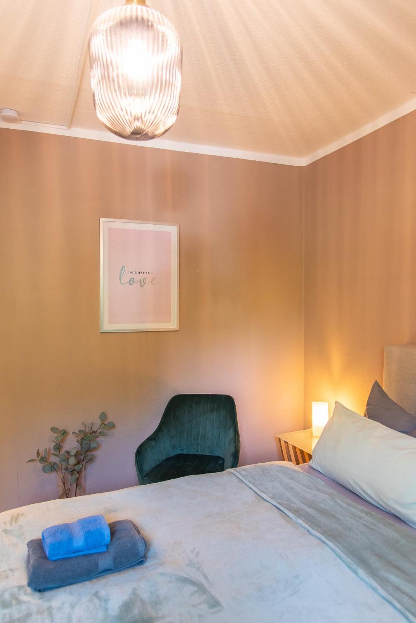 Smart & Cozy Apartment - Balkon, Netflix, Nespresso Chemnitz Exterior foto